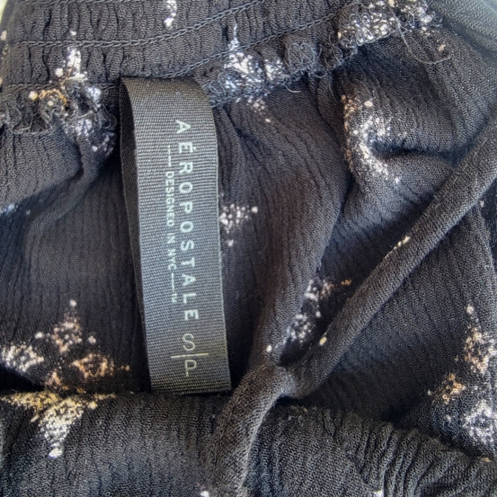 Top - Picture 3 of 3